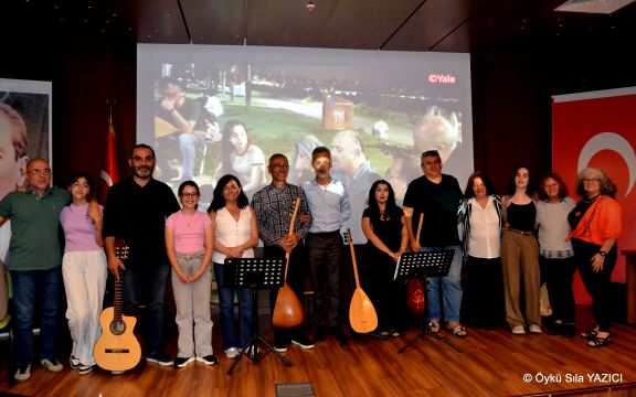 Grafik Sanatçısı ve Akademisyen Mehmet Naci Dedeal Memleketi Hopa'da Sevgiyle Anıldı